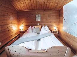 Cozy Holiday Apartment Close to the Slopes