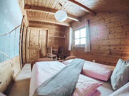 Cozy Holiday Apartment Close to the Slopes