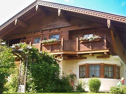 Cozy Holiday Apartment Close to the Slopes