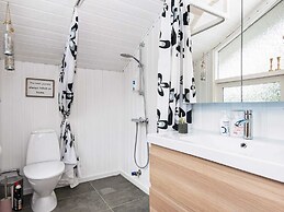 6 Person Holiday Home in Brovst