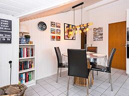 6 Person Holiday Home in Brovst
