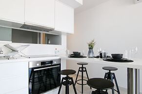 Phaedrus Living Seaside Luxury Flat Athina 108