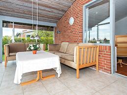 6 Person Holiday Home in Hejls
