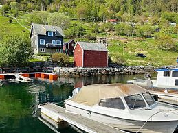 8 Person Holiday Home in Barmen