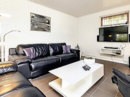 8 Person Holiday Home in Vaeggerlose
