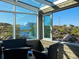 6 Person Holiday Home in Dyrvik