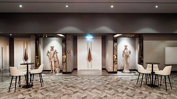 Limak Skopje Luxury Hotel