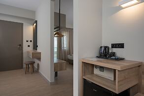 Mare Blue & Suites
