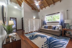 Laru Beya Palmetto Bay