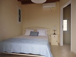 Monolithos Villas