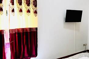 4 Bed-sleeps 8-central Rome-5 Min to Colosseum
