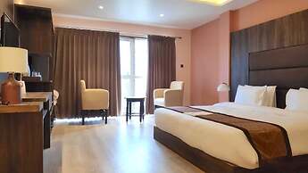 Jewel Kongchen Retreat & Spa