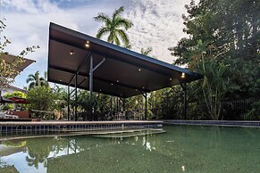 Vitina Studios by Argus