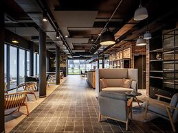 Ibis Styles Valenciennes Petite Foret