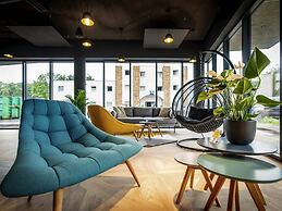 Ibis Styles Valenciennes Petite Foret