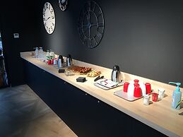 Ibis Styles Valenciennes Petite Foret