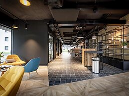 Ibis Styles Valenciennes Petite Foret