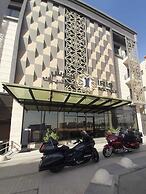 IRIS BOUTIQUE GRANADA