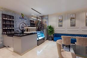 IRIS BOUTIQUE GRANADA