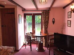 Converted Stone Barn -20 Acres - Farm Animals!