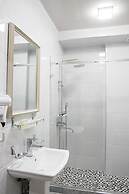 Level Hotel