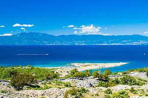 Pool Suite Glavotok at Krk Island