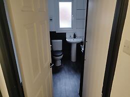 Riverside Park Penthouse Apt 1BR Parking St Neots