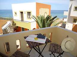 Two Three Bedroom Apt- Sea View Swimming Pool