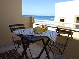 Two Three Bedroom Apt- Sea View Swimming Pool
