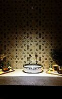 Iris Boutique Taif Heart