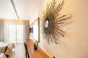 Leonardo Boutique Hotel Larnaca