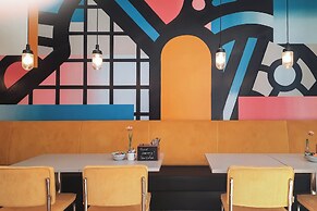 Holiday Inn - the niu, Form Stuttgart Feuerbach by IHG