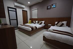 Hotel Embassy