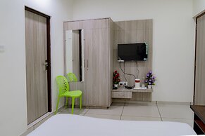 Hotel Embassy