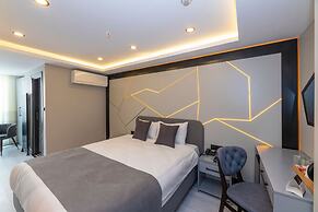 White Corner Hotel