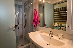 Dream Villa Enigma