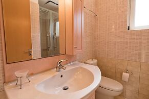 Dream Villa Enigma