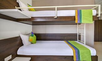 Treebo Shree Sai Suites - 2km from Mahalaxmi Temple