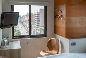 HiRiver Hotel