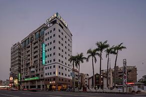 HiRiver Hotel