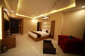 Hotel Neerja Inn