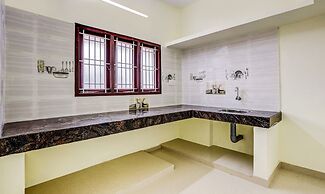 HOTEL UMAIYYAL INTERNATIONAL