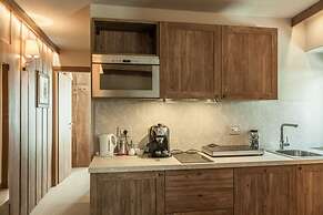 Eden Apartment