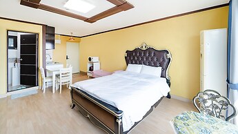 Ganghwa Pastel Pension