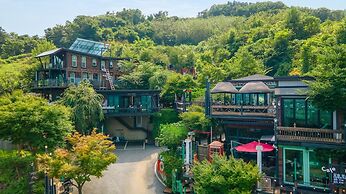 Gapyeong Beethoven House Pension