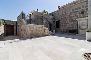 Studio Antica, Apartment With a Private Swimming Pool