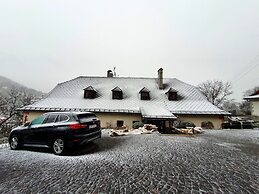 Resla Residence