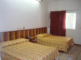 Hotel Lacantum