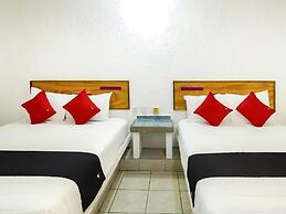 Hotel Parotas Manzanillo