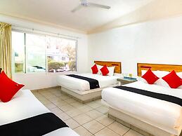 Hotel Parotas Manzanillo
